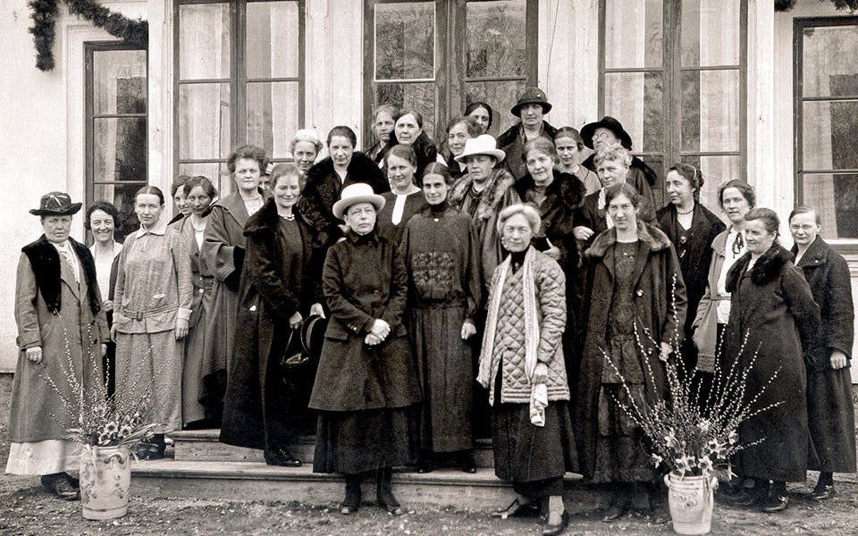 invigningen av Kvinnliga medborgarskolan på Fogelstad, 1925. invigningen av Kvinnliga medborgarskolan på Fogelstad, 1925.